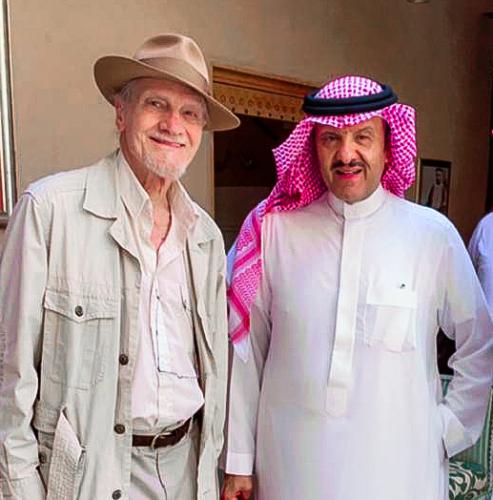 avec S.A.R. Prince Sultan bin Salman bin Abdulaziz (2023).